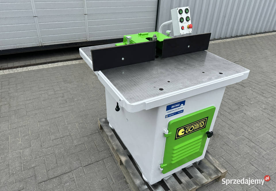 Frezarka dolnowrzecionowa GOMAD typ DCFDA