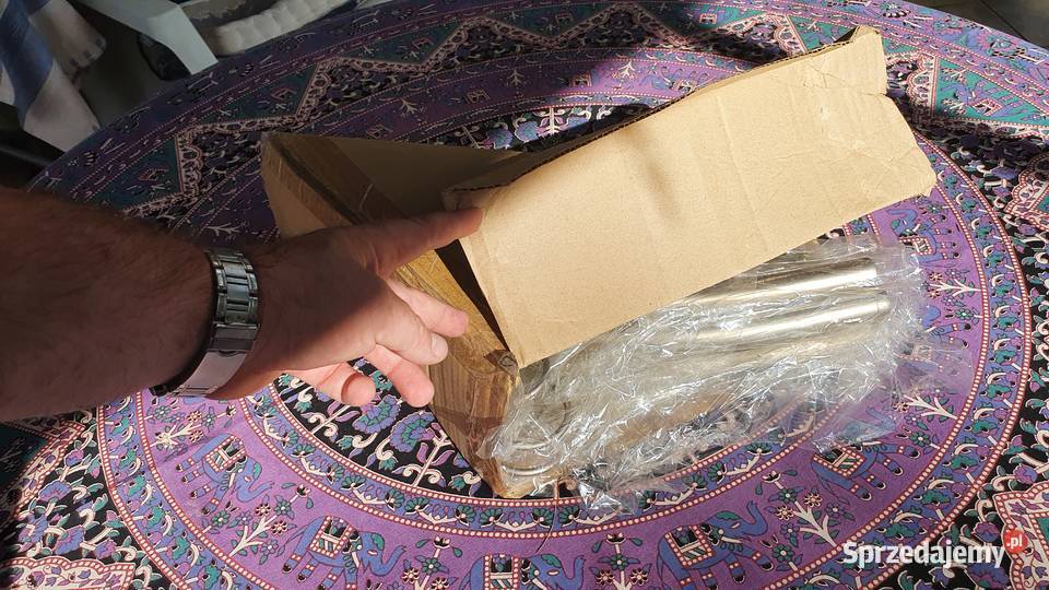 wieszak ozdobny na ubrania nieużywany satynowy Wrocław