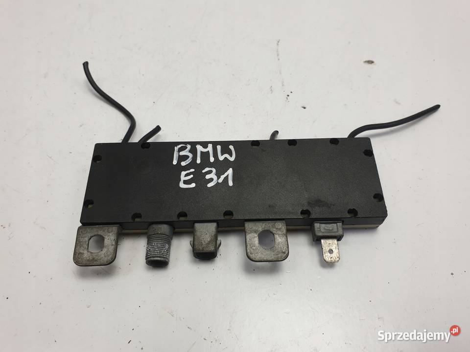 BMW E31 840 850 i WZMACNIACZ ANTENY 8354311 Rudka