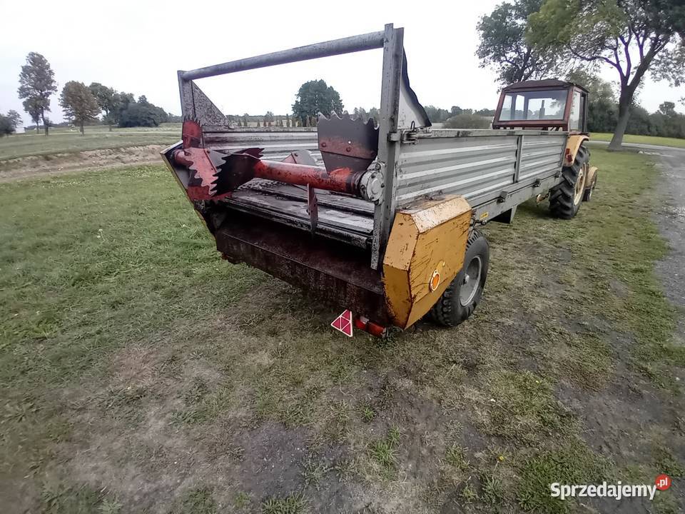 Sprzedam Rozrzutnik 35 t jednoosiowy w orginale nieuszkodzony sprzedam