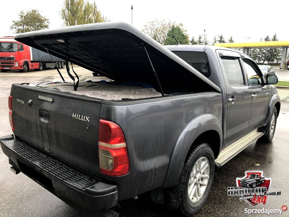 Pokrywa plastikowa paki Toyota Hilux r 2005 do Pasłęk