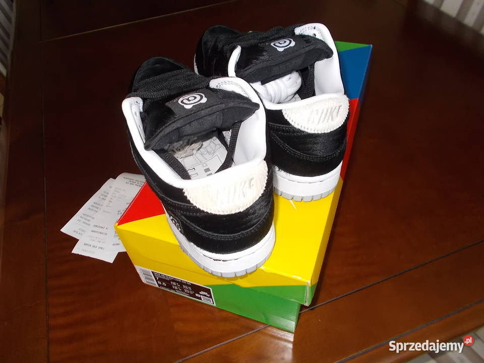 Eur r 40 Nike SB Dunk Low Medicom Toy Bearbrick