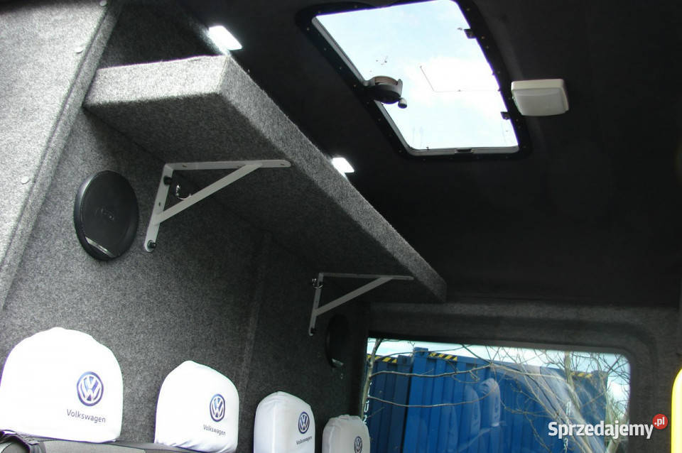 Volkswagen Crafter 7 Osobowy Super stan Rok produkcji 2018 Piła