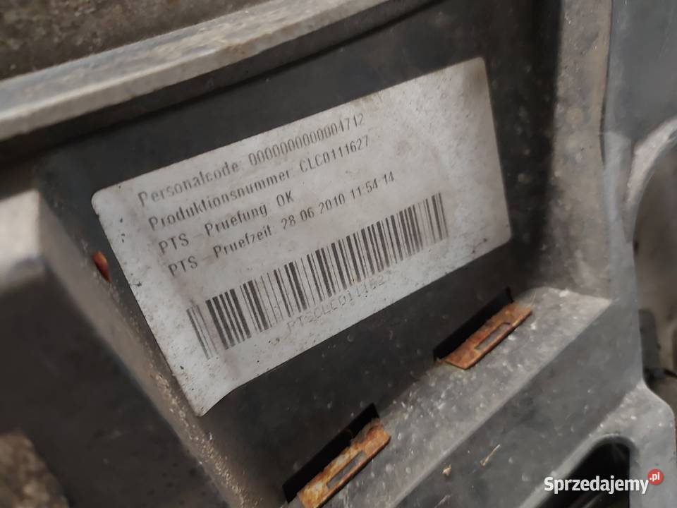 MERCEDES CL203 10r zderzak przód Kielce