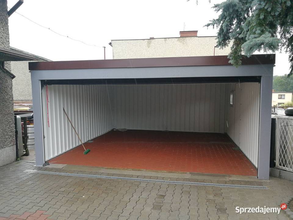 Garaż blaszany tynkowany na zgłoszenie Warszawa