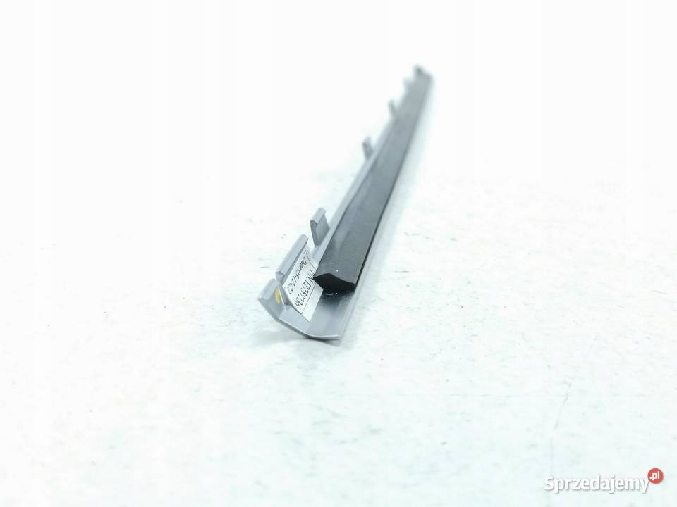 LISTWA CHROMOWANA LEWY TYŁ SAAB 93 9811 NOWA OE