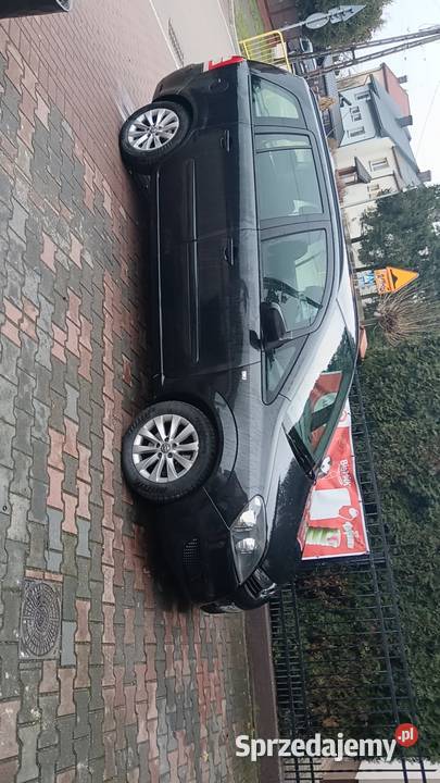 Opel zefira 17 manualna
