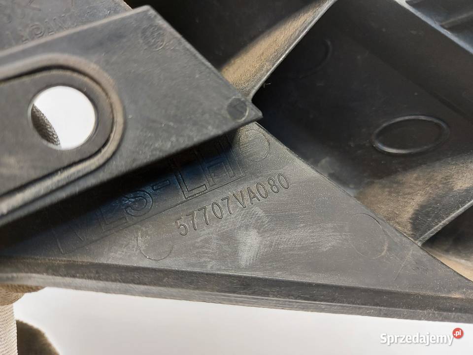 Subaru WRX STI 2015r mocowanie ślizg zderzaka osobowe