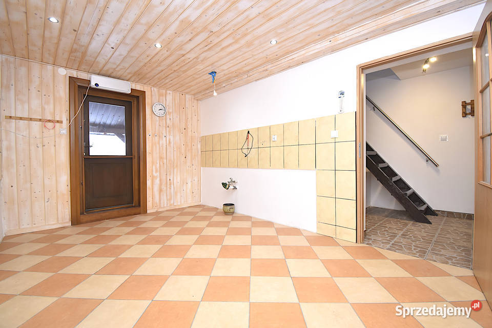 Sprzedam dom w Pogonowie taras Pogonów