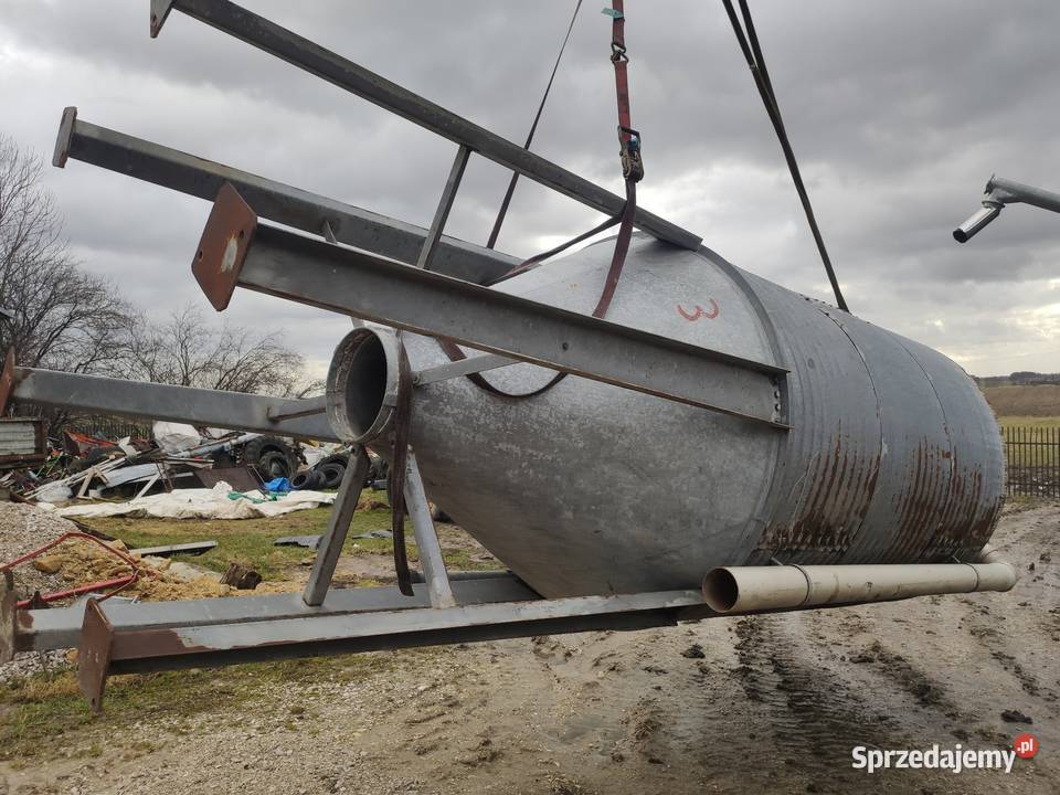 Silos paszowy około 8 ton 9 ton Kraszewice
