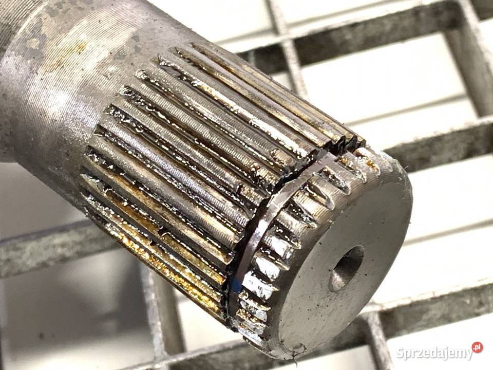 PÓŁOŚ PRAWY PRZÓD JEEP CHEROKEE KL P68289652AA