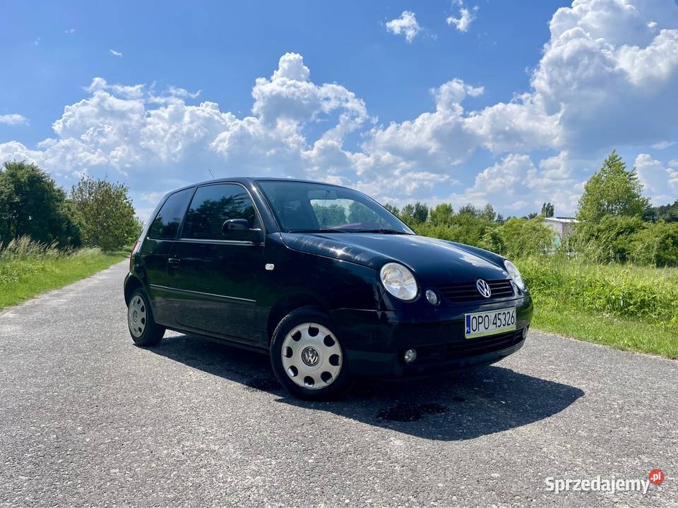 Ekonomiczny mały miejski samochód VW Lupo 10