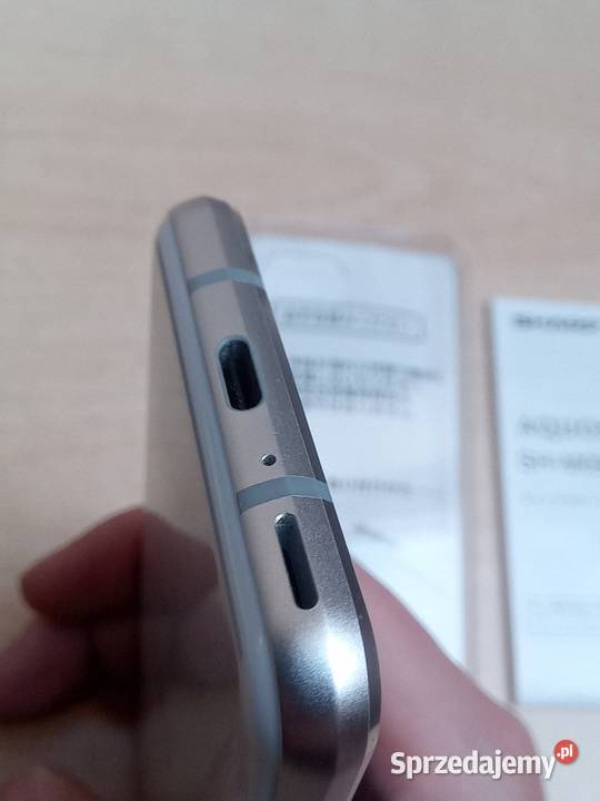 Smartfon Sharp Aquos R2 Compact b stan 2 ETUI Pruszków sprzedam