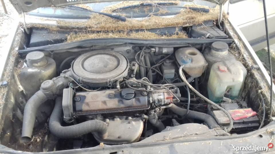 VW Jetta 1987 Klasyk Czarne Błoto