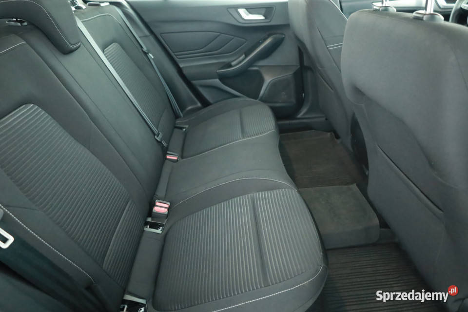 Ford Focus 10 EcoBoost benzyna