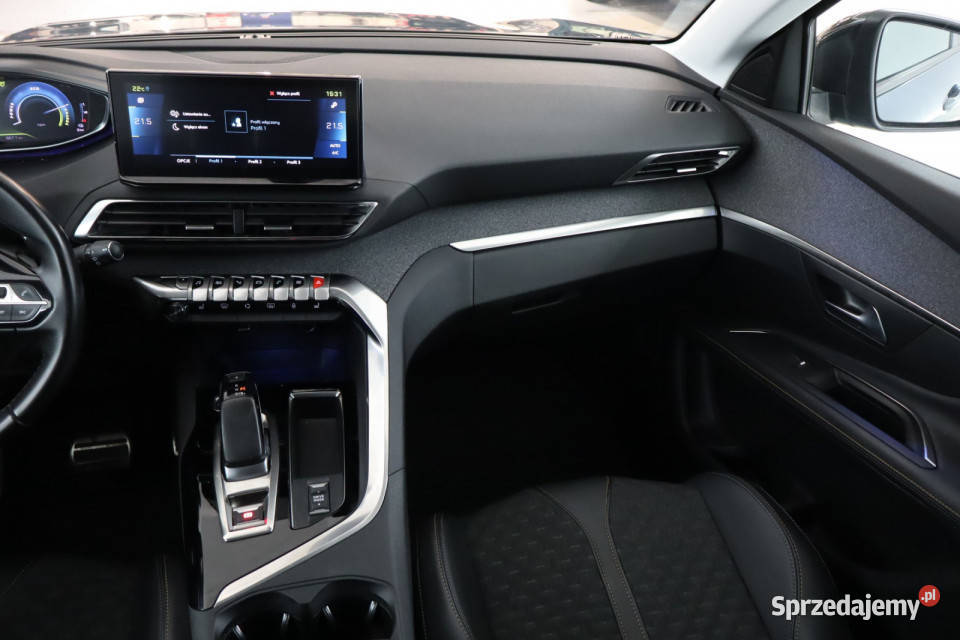 Peugeot 3008 eHybrid 225 3008 sprzedam