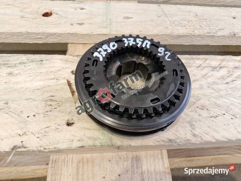 Synchronizator Massey Ferguson 5460 6120 6460 Byków sprzedam