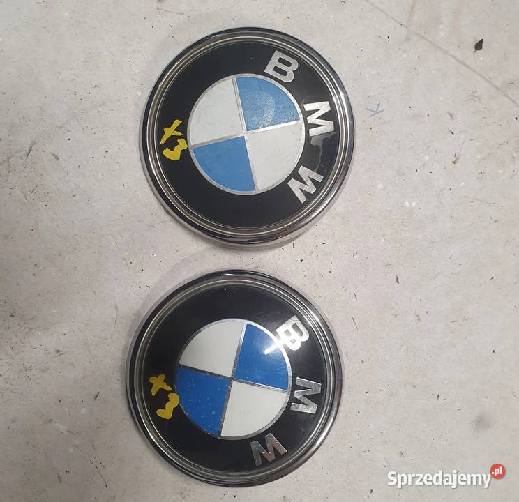 ZNACZEK EMBLEMAT LOGO KLAPY TYŁ BMW X3 E83 osobowe mazowieckie