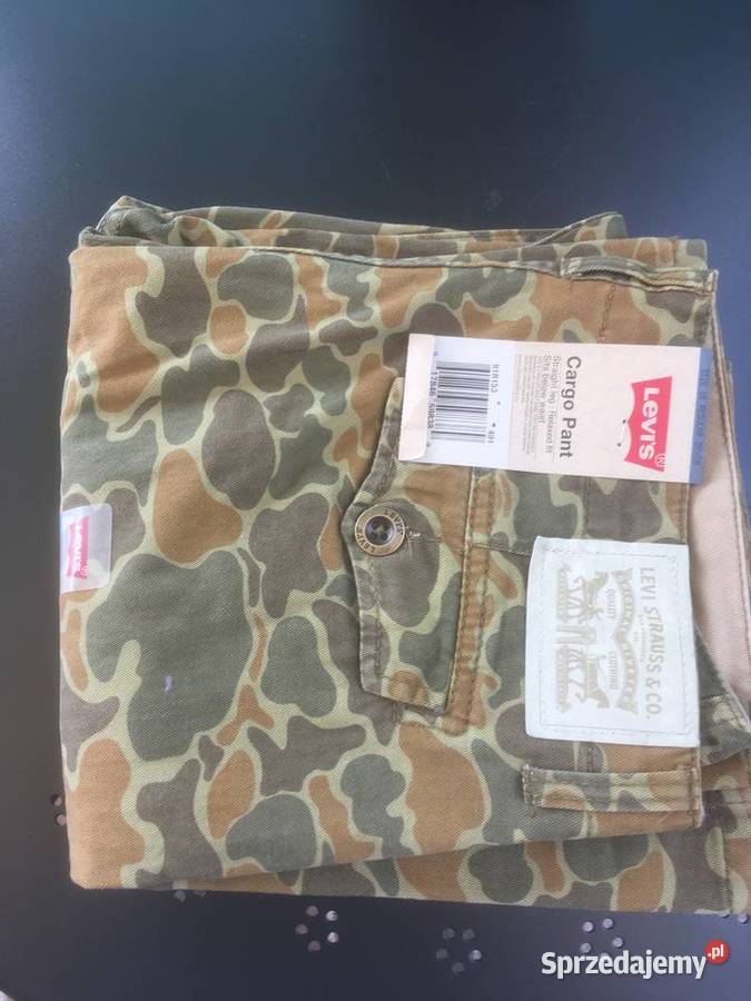 Levis spodnie bojówki moro Zielonka