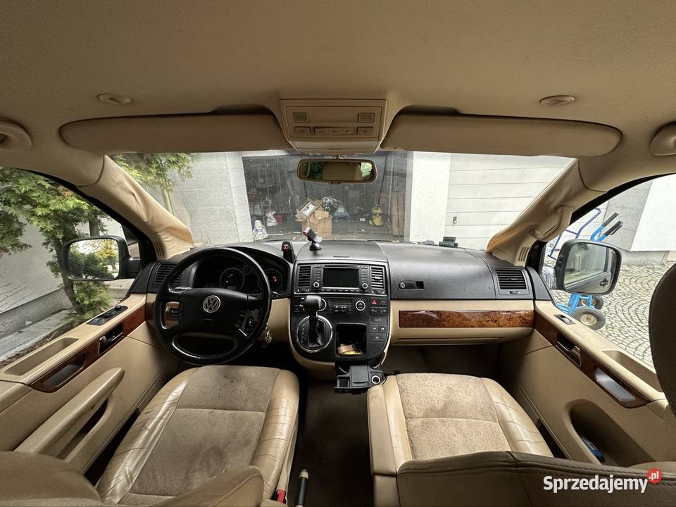 VW Multivan T5 Highline 1 właściciel kupiony w centralny zamek