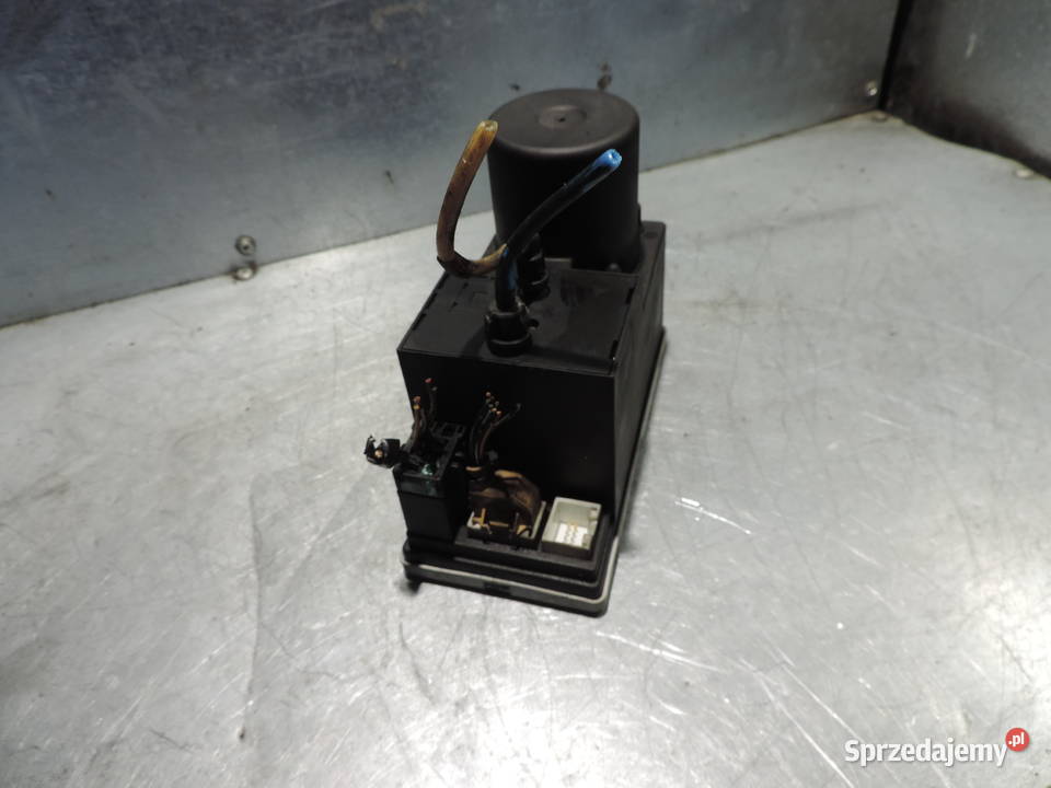 AUDI A4 B5 POMPKA ZAMKA CENTRALNEGO 8D0862257C sprzedam