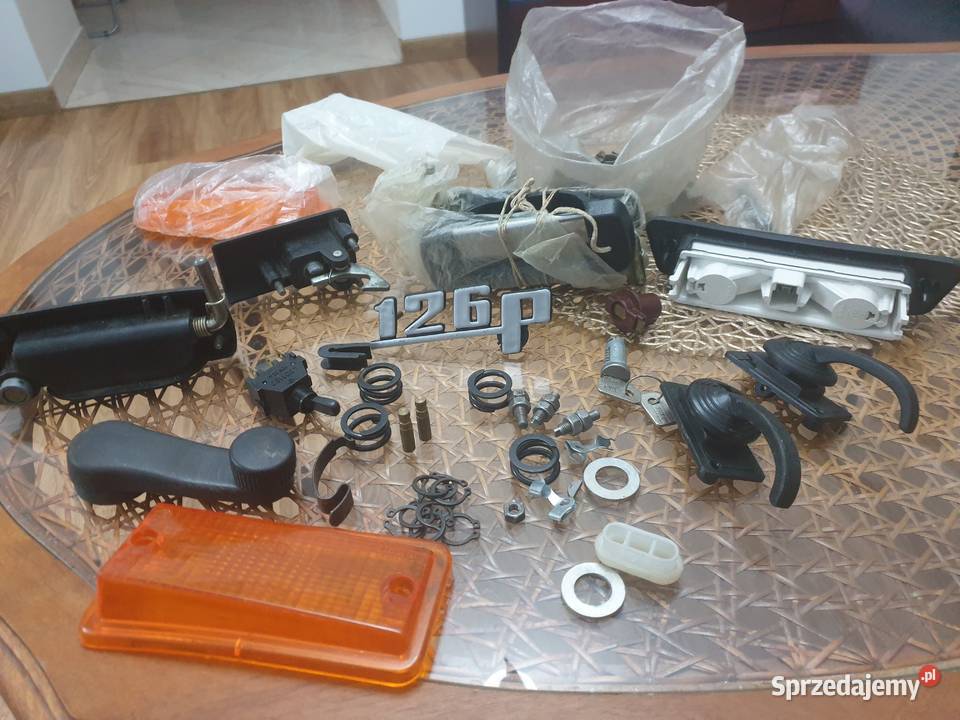 Sprzedam orginalne części z epoki do Fiata 126 p