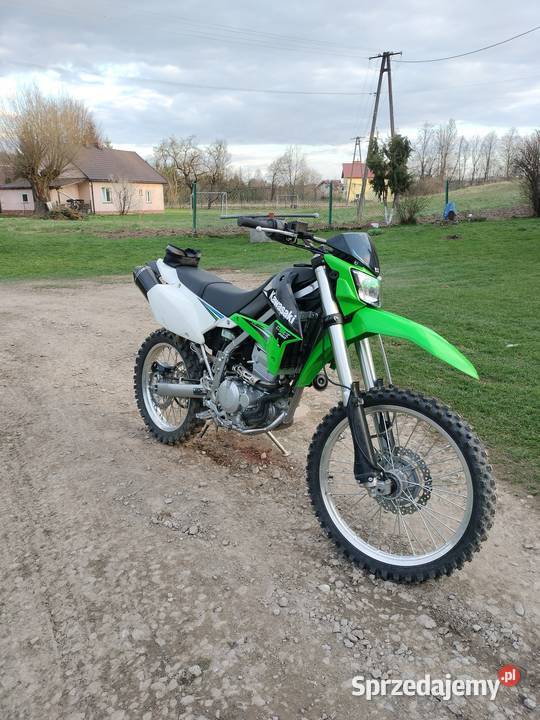 Kawasaki KLX 250 2016r 1370 Rok produkcji 2016 Sanok