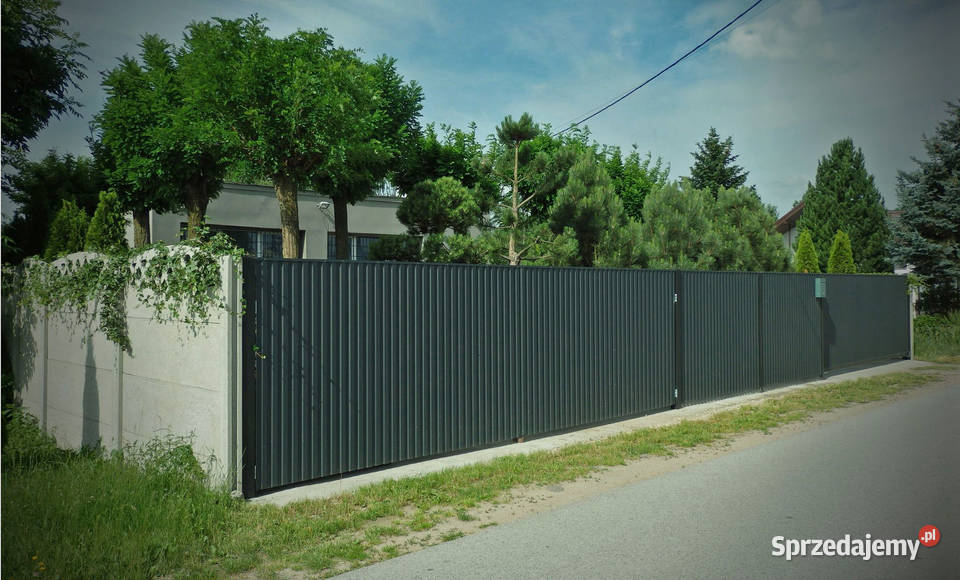 Działka 650m2 z budynkiem sklep warsztat 88m2 Skierniewice