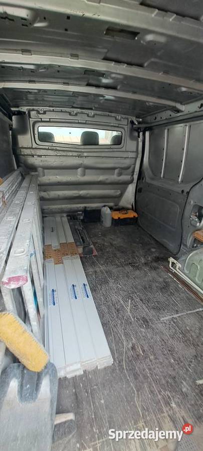Nissan Primastar 20 Diesel 2007 3osobowy Hak Wrocław