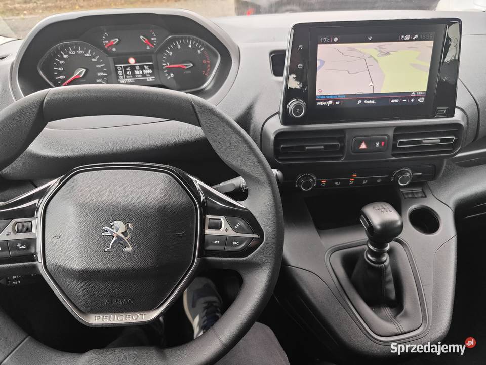 Peugeot Rifter 2021r 15 130 7osobowy Wojnicz