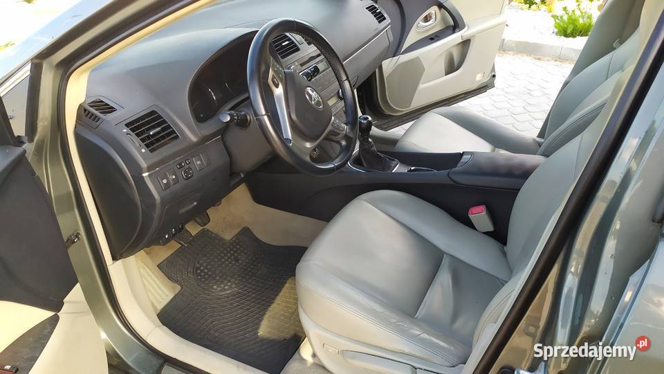 Toyota avensis kombi kujawsko-pomorskie Bydgoszcz