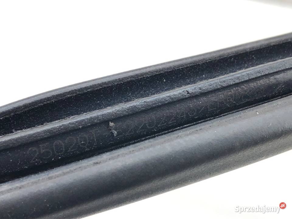 USZCZELKA DRZWI TYŁ PRAWA LEXUS LBX Crossover