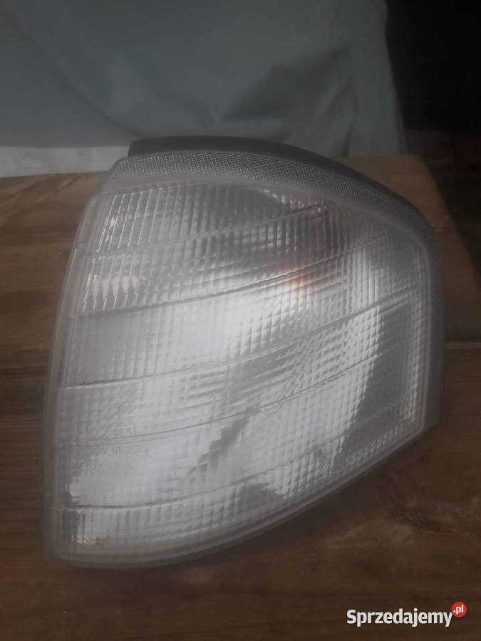 Mercedes W202 C klasa kierunkowskazy Bosch