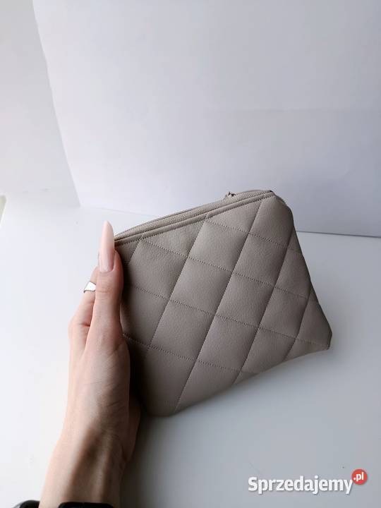 Kosmetyczka saszetka skórzana pikowana beżowa wielkopolskie Konin