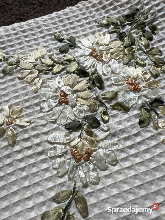 Poszewka haftowana motywy kwiatowe śląskie Zabrze sprzedam