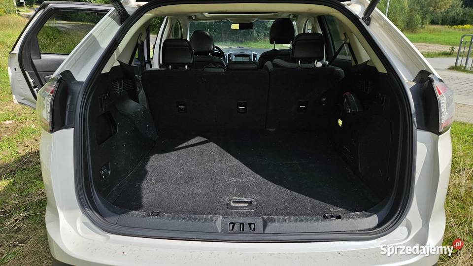 Ford Edge 35 V6 4x4 AWD TITANIUM XENON PANORAMA 3496cm3