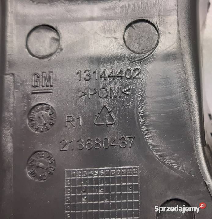 RAMKA PANEL ŚRODKOWY OPEL ZAFIRA B 13100105 dolnośląskie