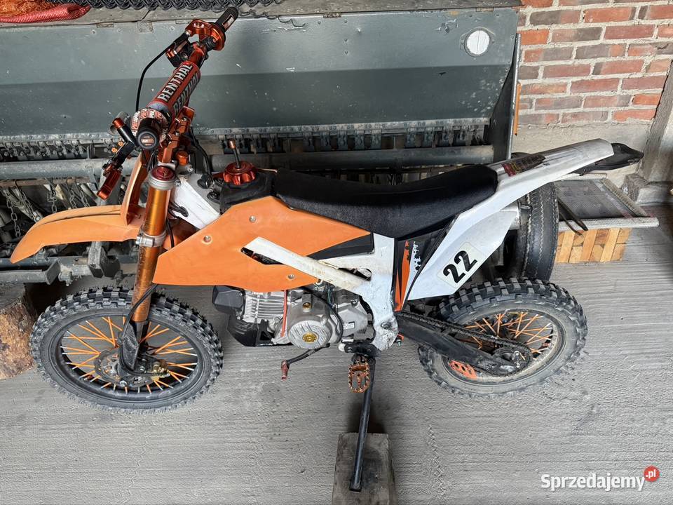 Sprzedam crossa 212 4v benzyna Ostrów Lubelski sprzedam