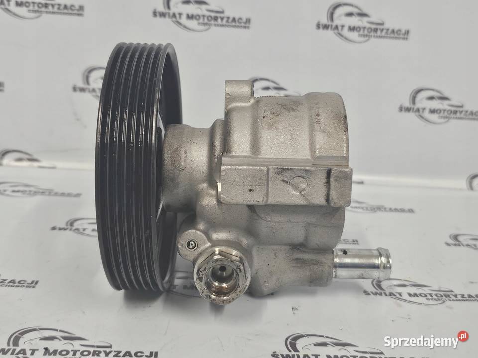TRAFIC VIVARO 20 DCI M9R786 114 12r pompa