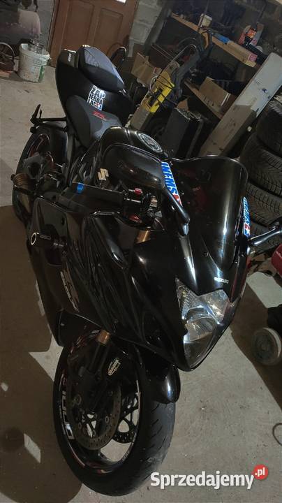 Suzuki GSXR 1000 K6