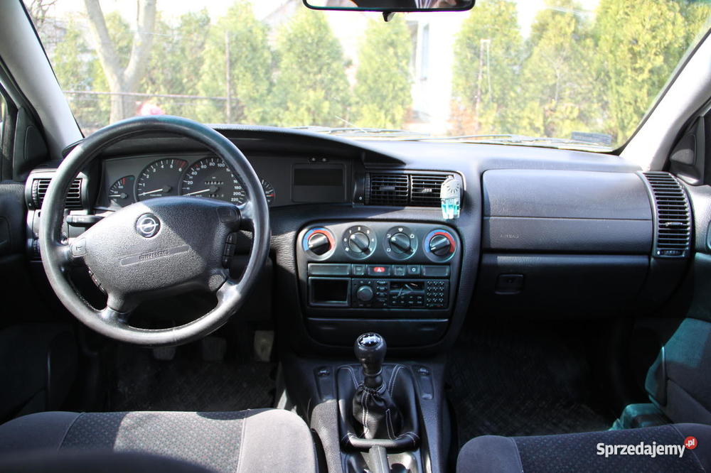OMEGA 20 DTI 16v 2000cm3 Piaseczno