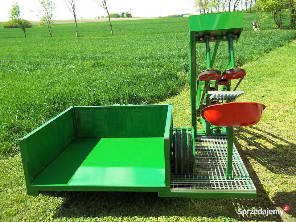 Kombajn do kopania czosnku kopaczka czosnek Kasiłan