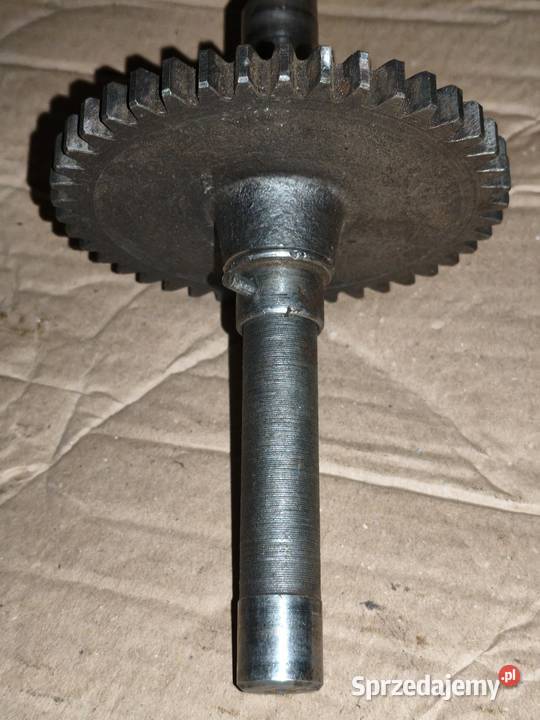 Wałek kopniaka startera skrzyni biegów K750 M72