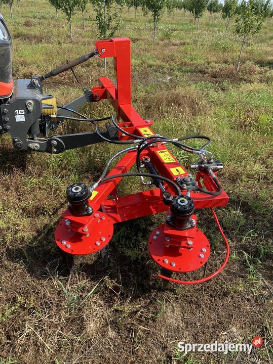 Pielnik do winnic 2głowicowy automatycznie Brony Maszyny uprawowe Sienno