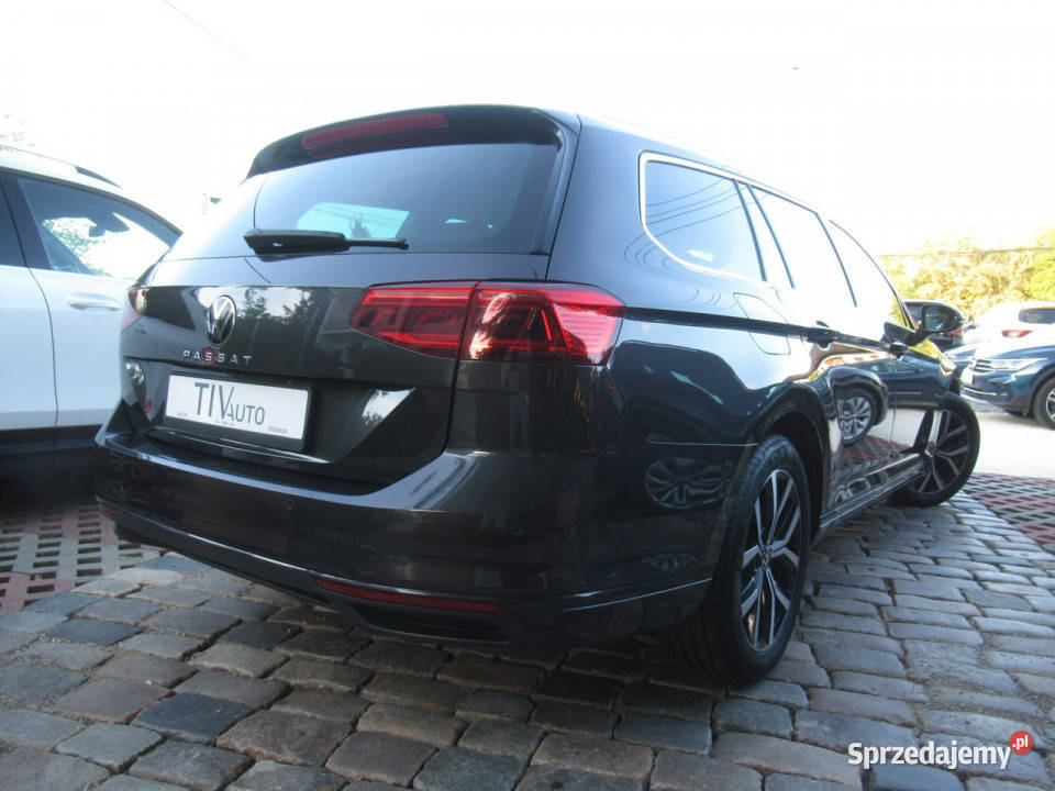 Volkswagen Passat BEZSZKODOWY Matrix LED Pamięci Warszawa