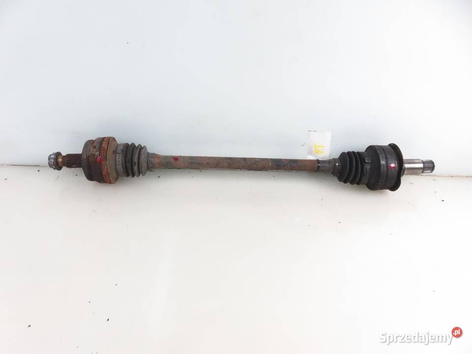 PÓŁOŚ PRAWA TYLNA MERCEDES W204 C 200 CDI osobowe