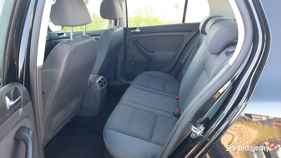 VW Golf 14 16V Benzyna Klima Zadbany Opłacony autoalarm sprzedam