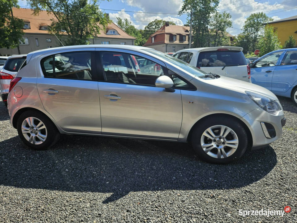 Opel Corsa Klimatyzacja Tempomat Alufelgi D