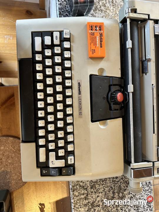 Maszyna do pisania Olivetti Lexikon 82 electric Chorzów