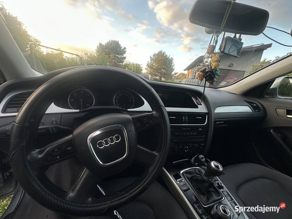 Audi A4 B8 20 TDI 2009 180 Pajęczno